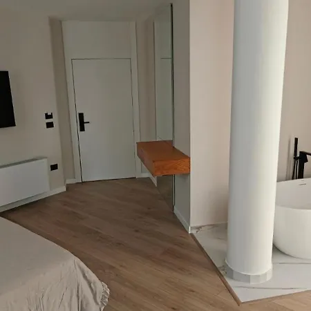 Micka Kavaja